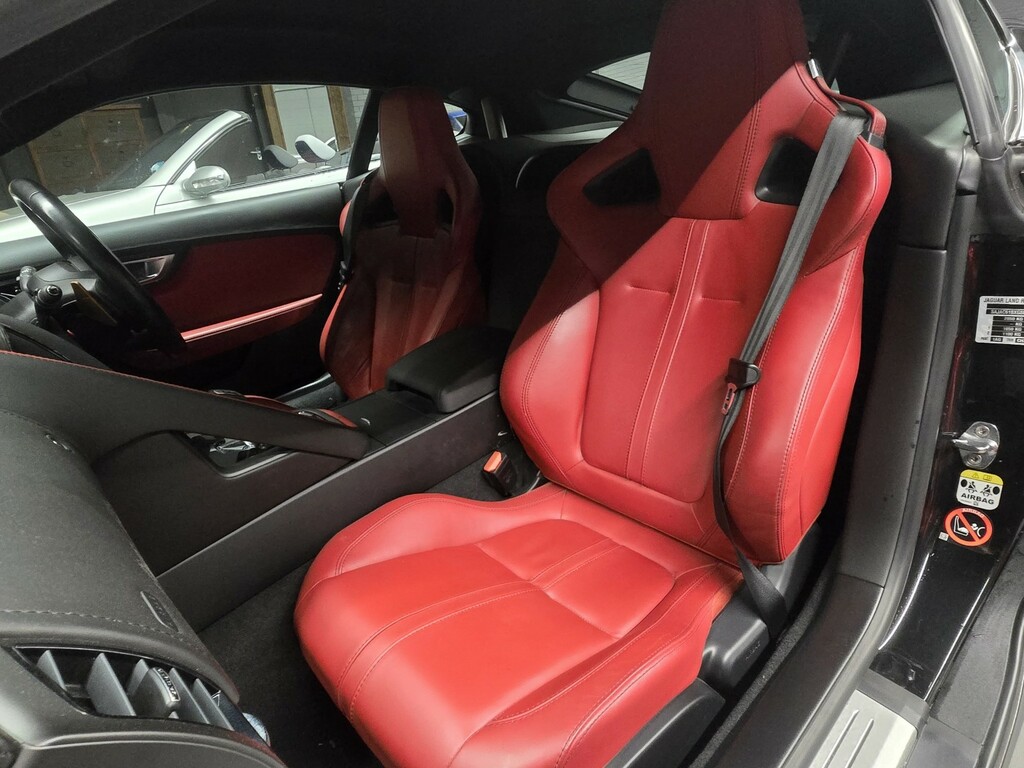 Jaguar F-Type V8 Svr Coupe Black #49
