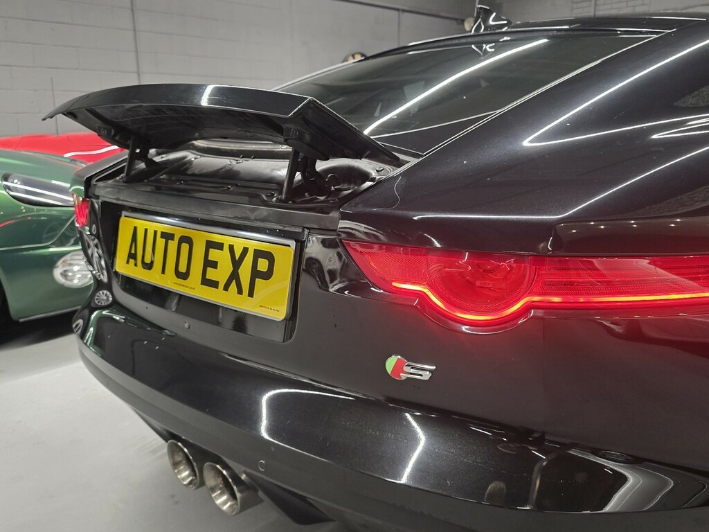 Jaguar F-Type V8 Svr Coupe Black #26
