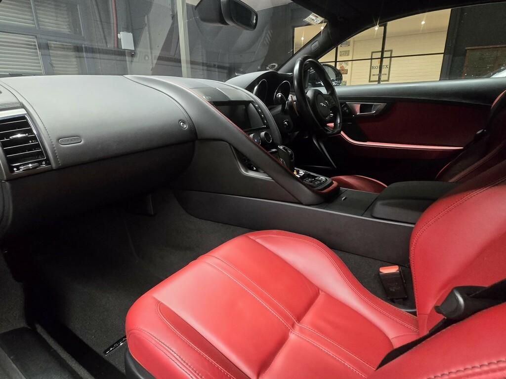 Jaguar F-Type V8 Svr Coupe Black #50