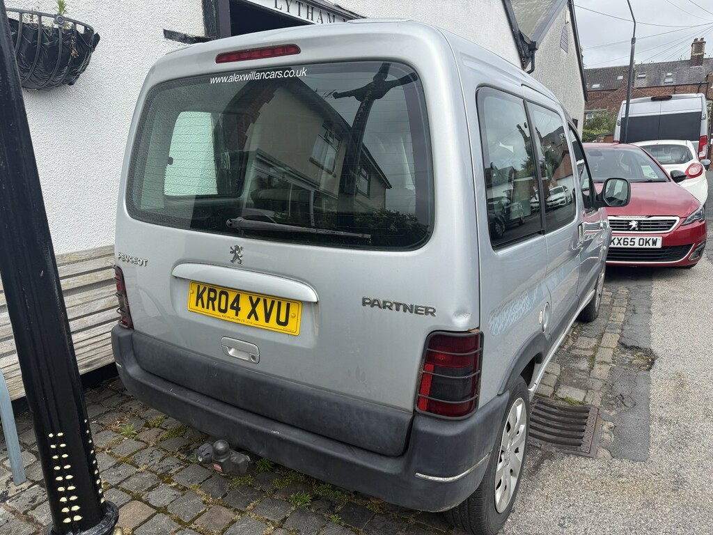 Peugeot Partner 1.9 D Green #5