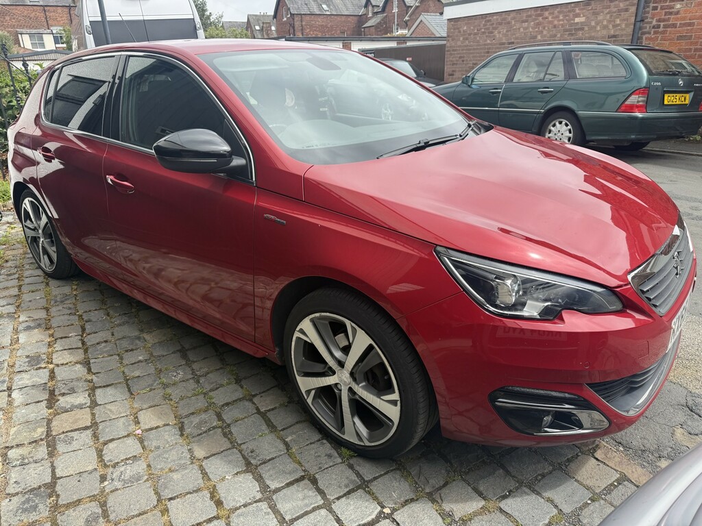 Peugeot 308 1.2 Puretech Gt Line Red #5