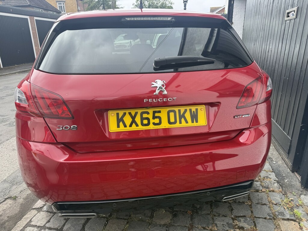 Peugeot 308 1.2 Puretech Gt Line Red #4