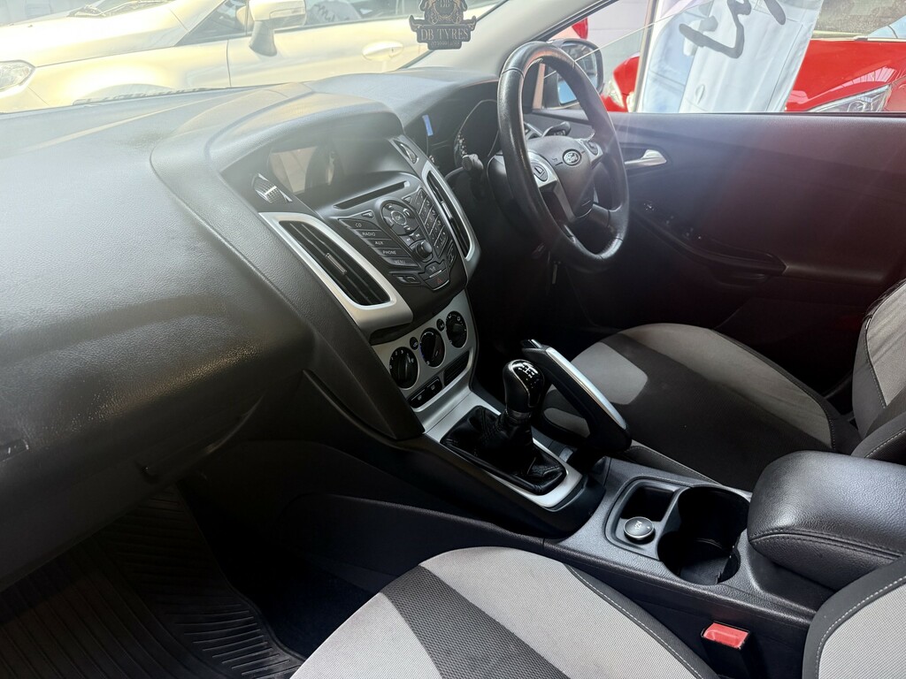 Ford Focus 1.6 Zetec Euro 5 Silver #15