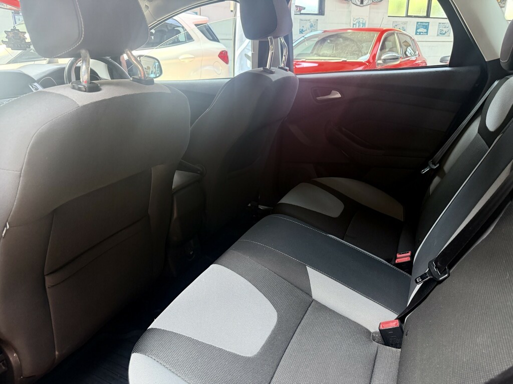 Ford Focus 1.6 Zetec Euro 5 Silver #13