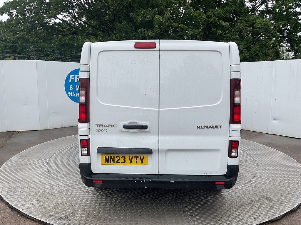 Renault Trafic Dci Blue Ll30 Sport Lwb L R A C Euro 6 U8118 Ule White #4