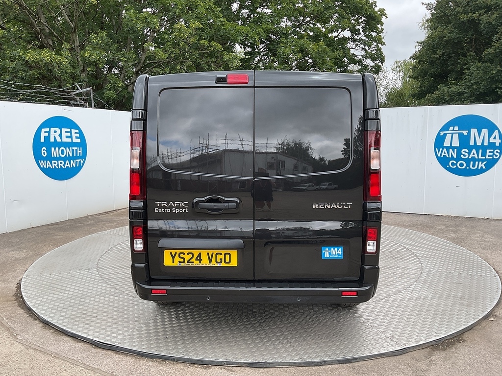 Renault Trafic Dci Blue Ll30 Extra Sport Lwb Crewcab Euro 6 U812 YS24VGO Black #4