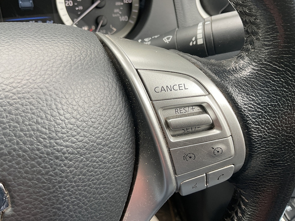 Nissan Navara Dci Tekna Dcb Grey #19