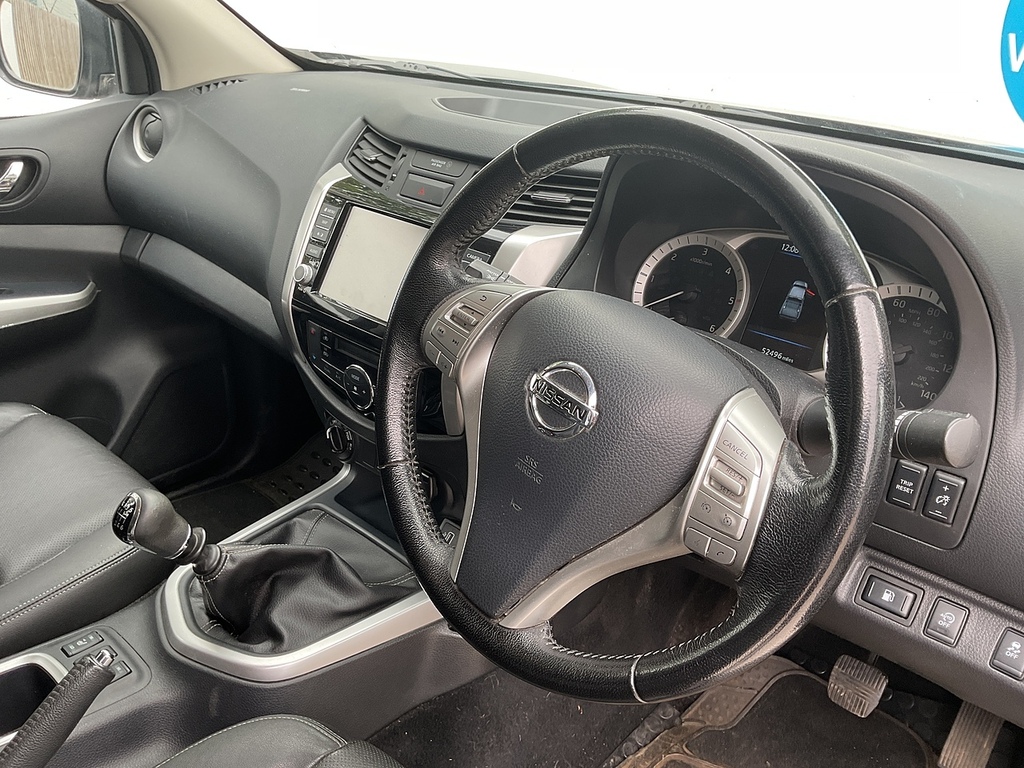 Nissan Navara Dci Tekna Dcb Grey #14