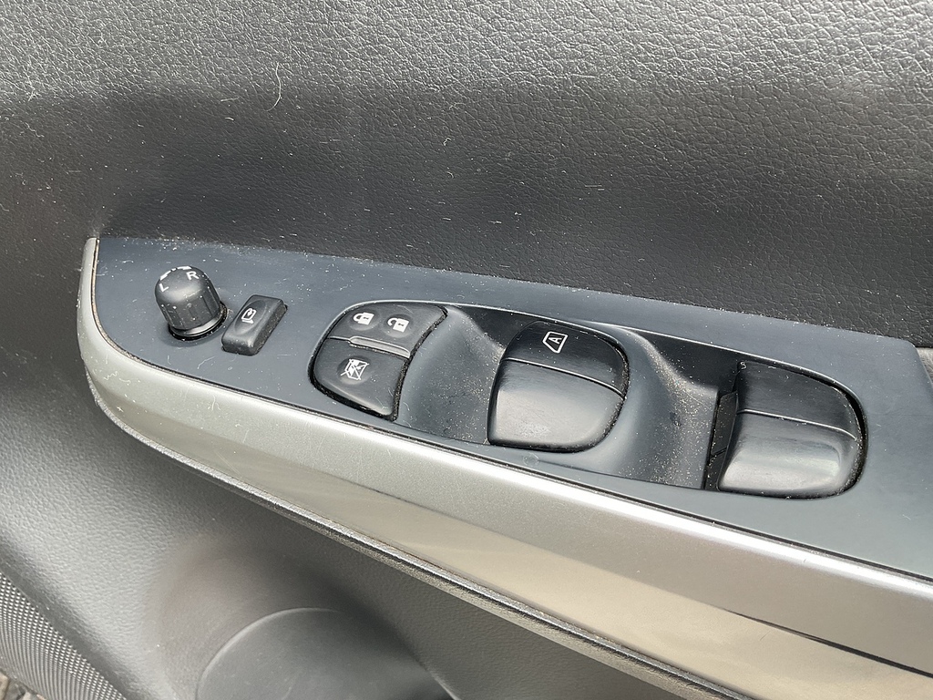 Nissan Navara Dci Tekna Dcb Grey #20