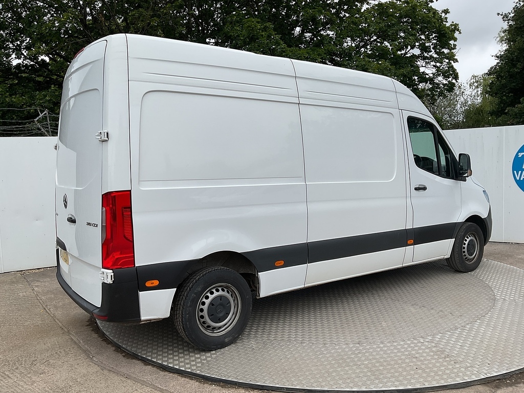 Mercedes-Benz Sprinter 315 Cdi Premium Mwb H R A C Euro 6 U8133 Ulez White #3