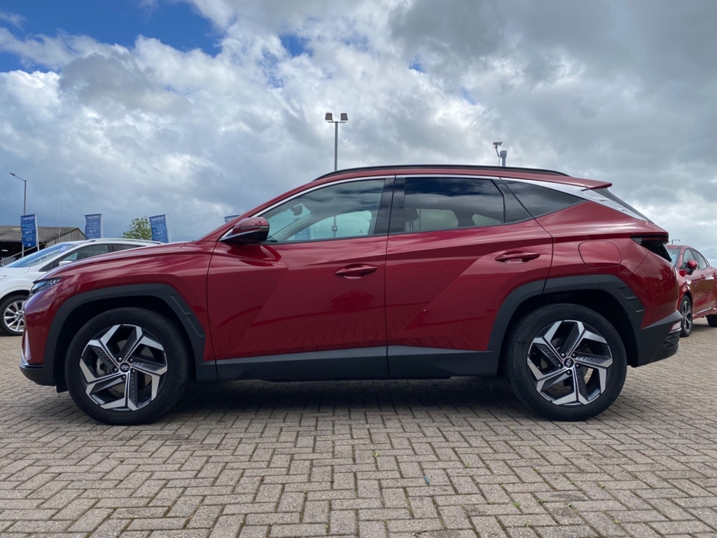 Hyundai Tucson Ultimate T-gdi Hev DF23KYW Red #4