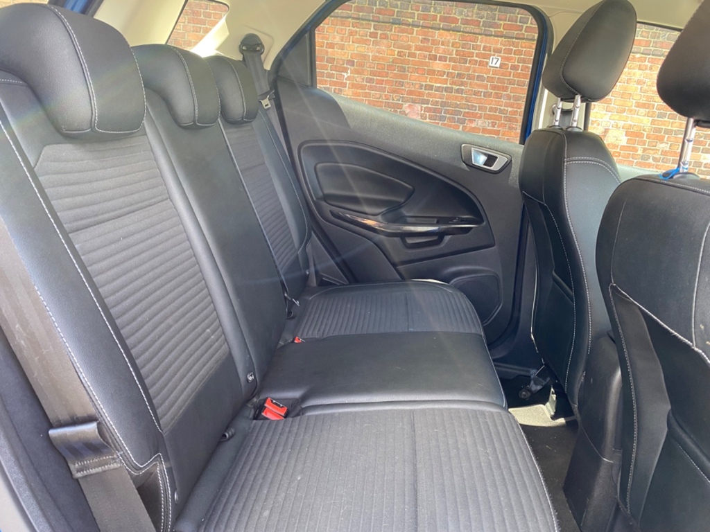 Ford Ecosport Hatchback Blue #10