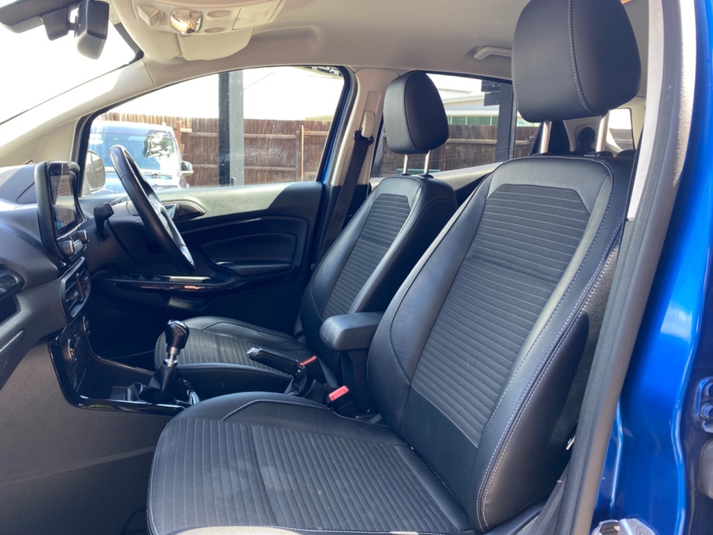 Ford Ecosport Hatchback Blue #9