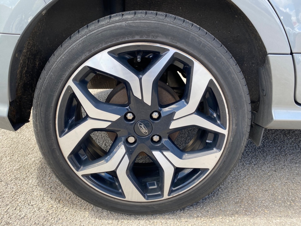 Ford Ecosport 1L Active Silver #8