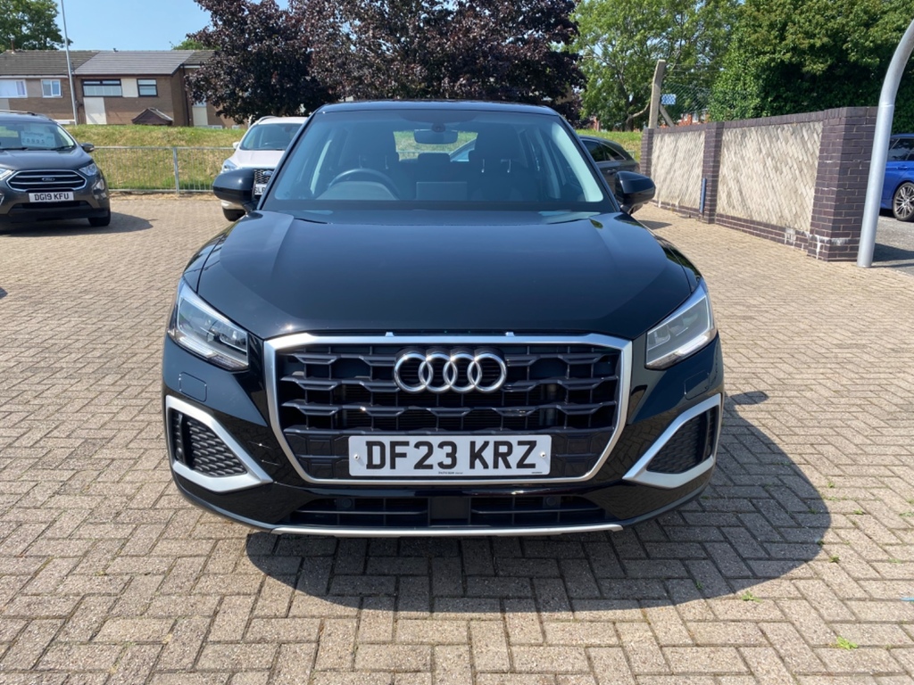Audi Q2 30 Tfsi Sport DF23KRZ Black #2