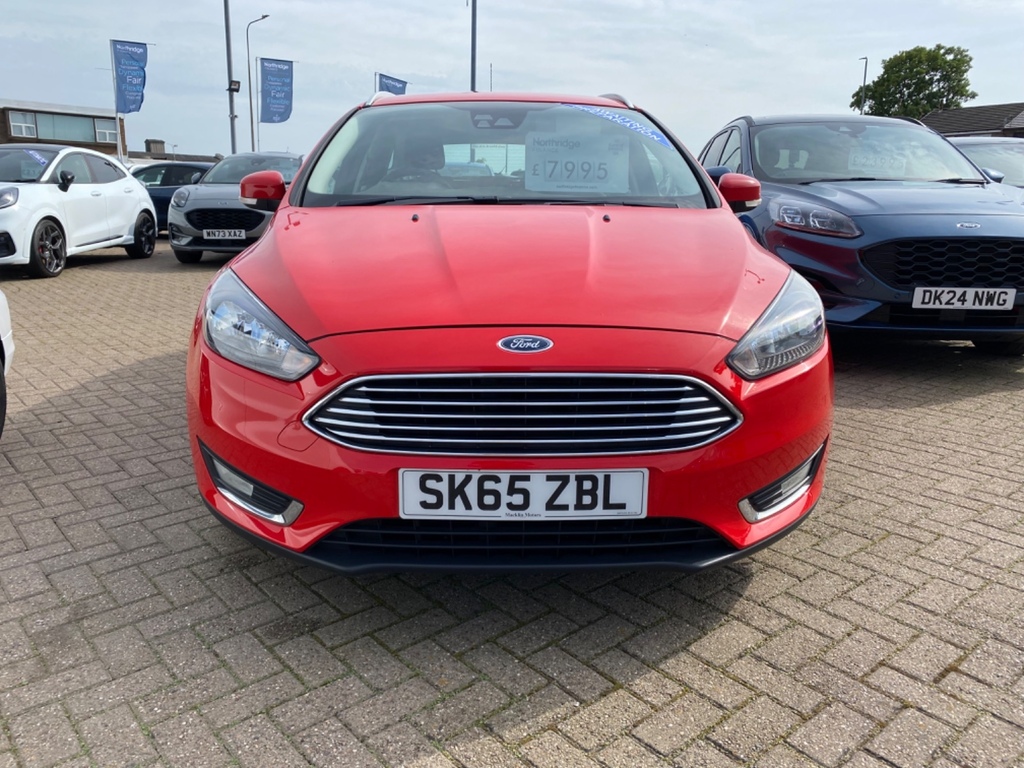 Ford Focus 1.5 Ecoboost Titanium SK65ZBL Red #3
