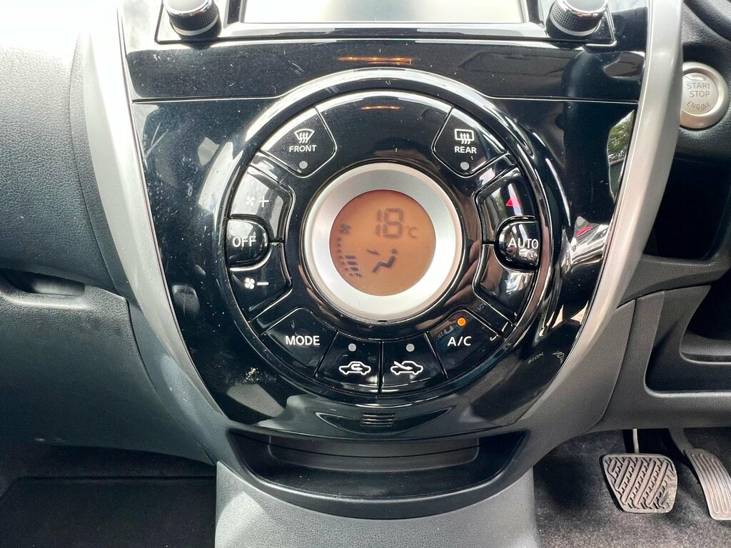 Nissan Note 1.2 201666 Acenta Premium 5 Seats Blue #21