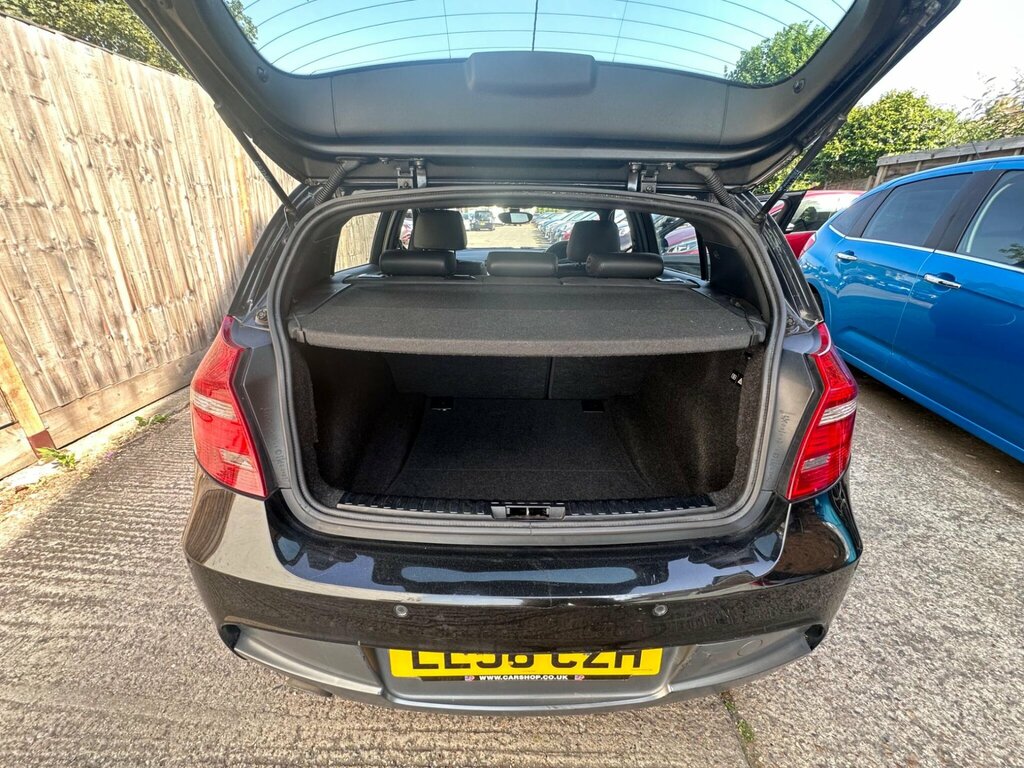 BMW 1 Series 118D Sport Blue #14