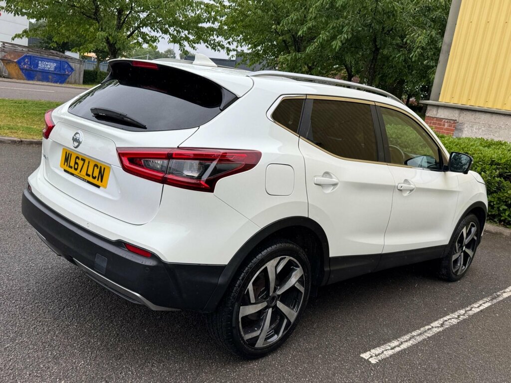 Nissan Qashqai 1.6 Dci Tekna Xtron Euro 6 Ss ML67LCN White #5