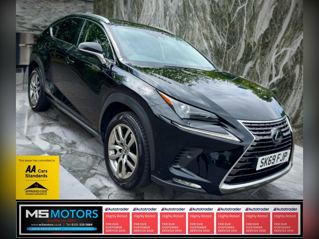 Lexus NX 2.5 300H Gpf E-cvt 4Wd Euro 6 Ss Black