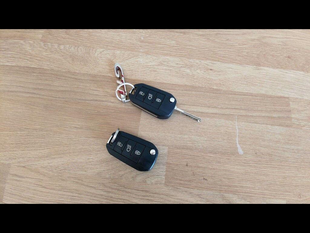 Peugeot 208 1.6 Thp Gti Euro 5 Red #6