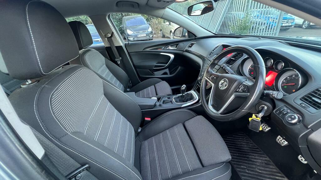 Vauxhall Insignia Hatchback Red #35