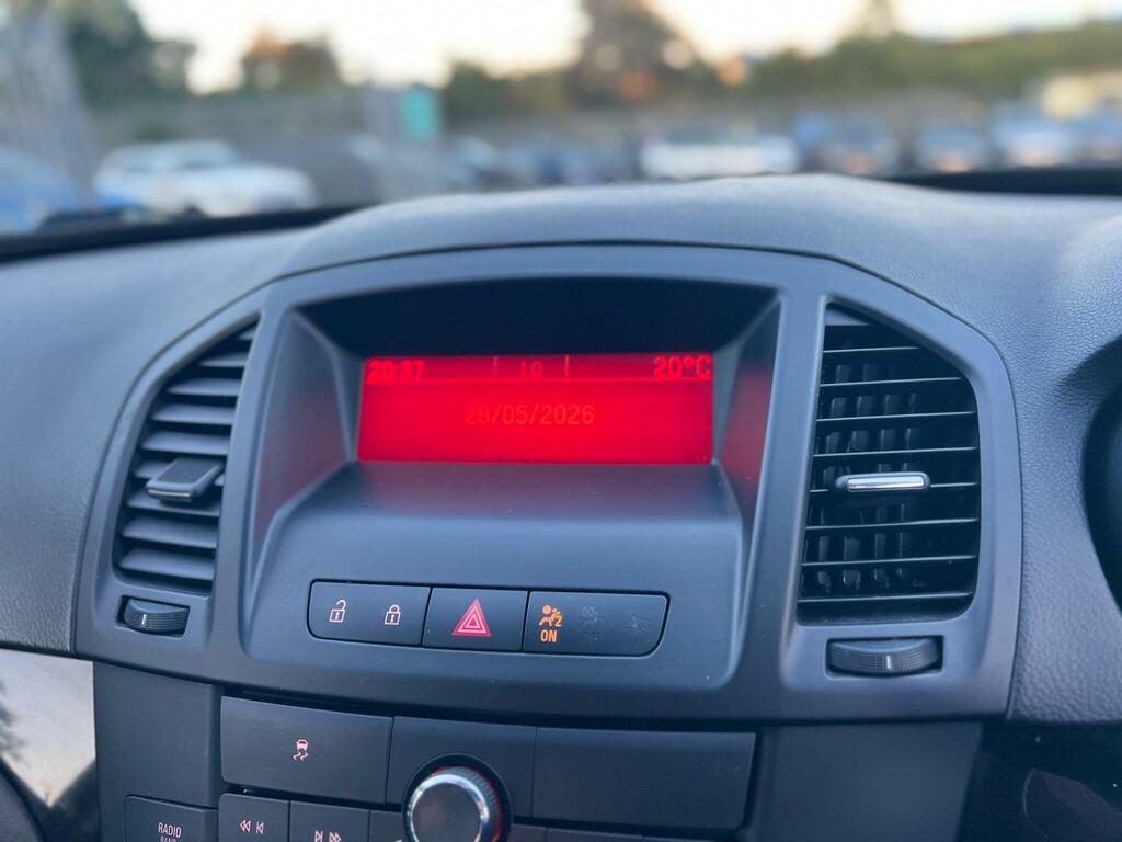 Vauxhall Insignia Hatchback Red #63