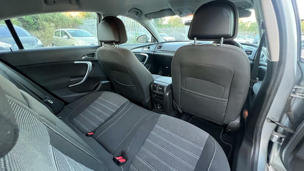 Vauxhall Insignia Hatchback Red #42