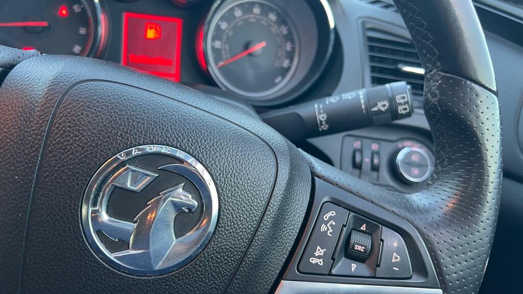 Vauxhall Insignia Hatchback Red #45