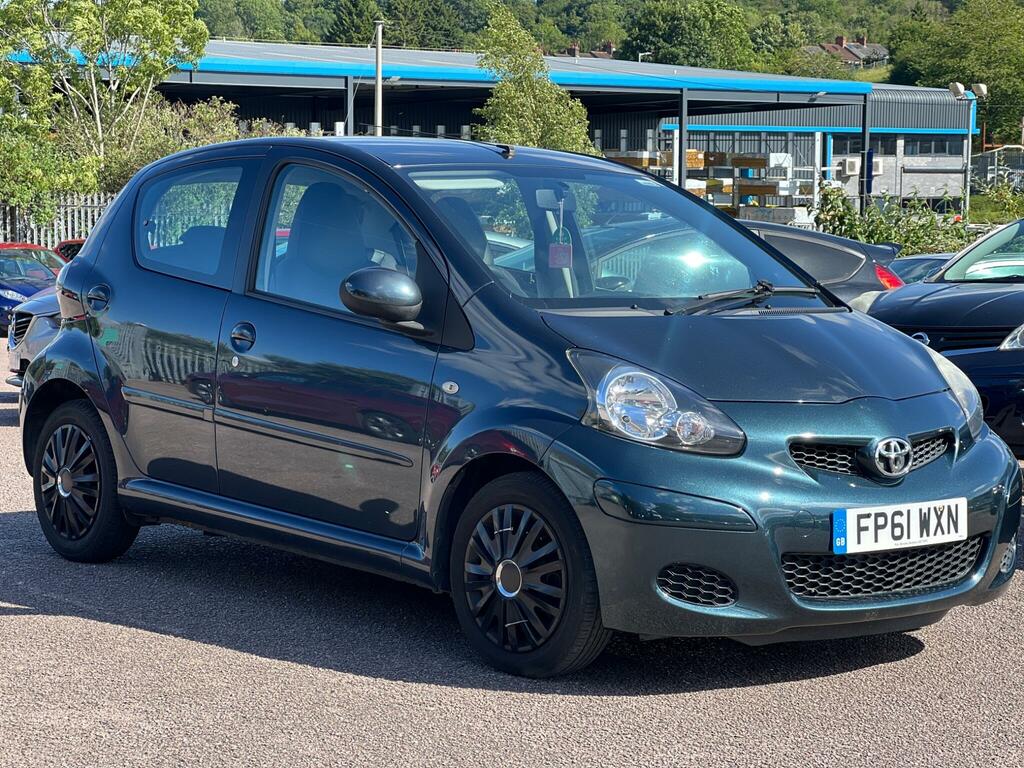 Toyota Aygo 1.0 Vvt-i Ice Multimode Euro 5 FP61WXN Green #3