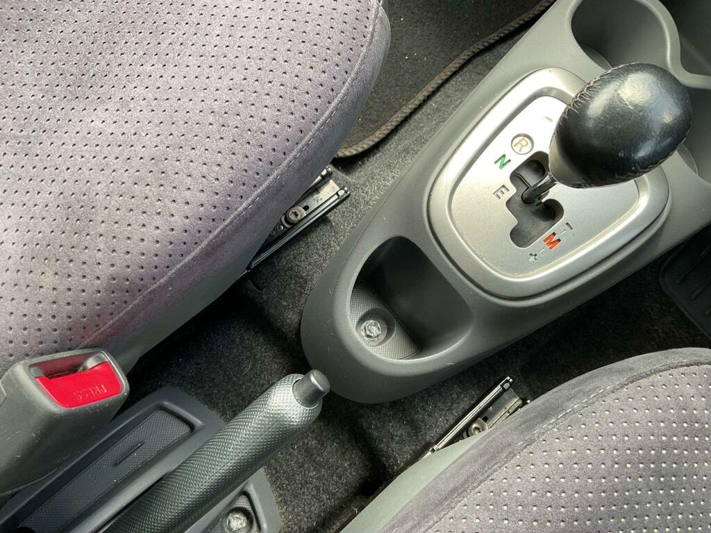 Toyota Aygo Hatchback Red #15