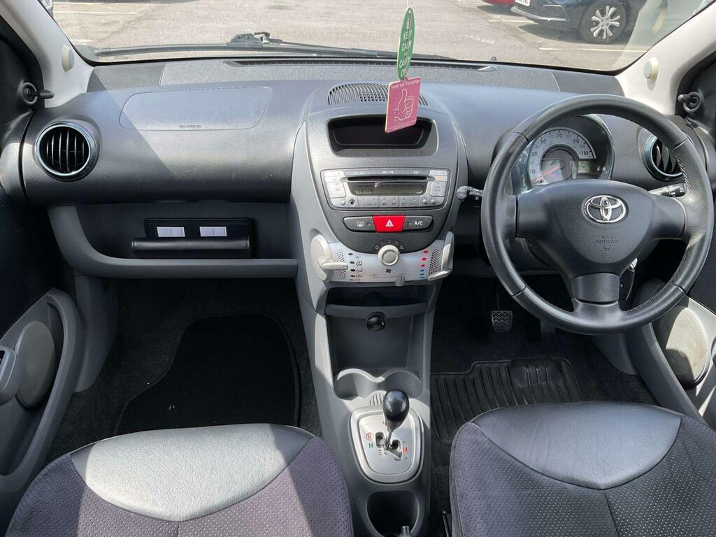 Toyota Aygo Hatchback Red #13