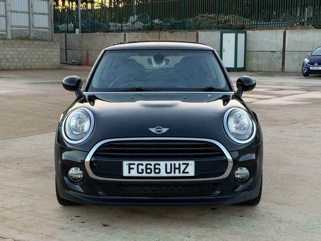 Mini Hatch 1.5 Cooper Euro 6 Ss FG66UHZ Black #2