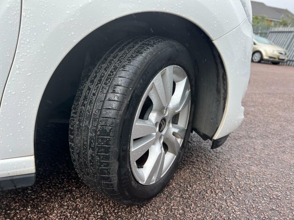 Citroen DS3 Hatchback 1.6 Vti Dstyle 201363 Black #34