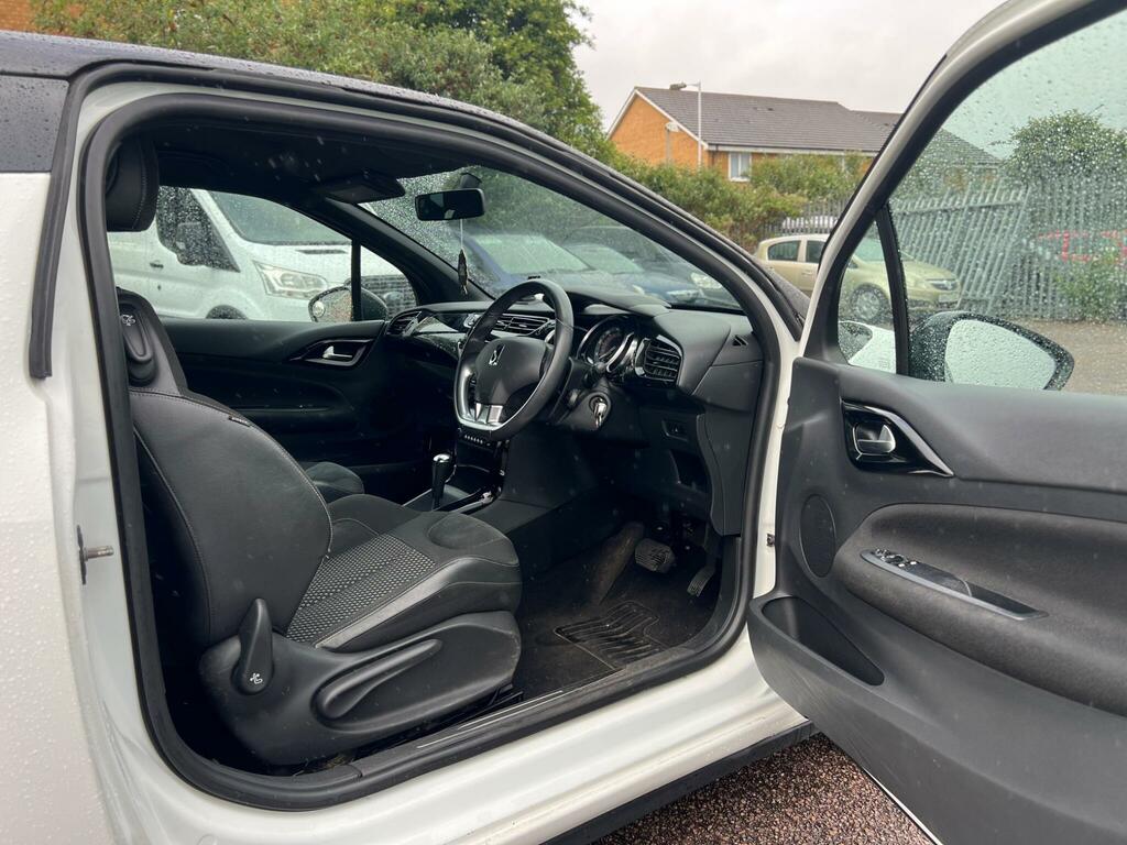 Citroen DS3 Hatchback 1.6 Vti Dstyle 201363 Black #26