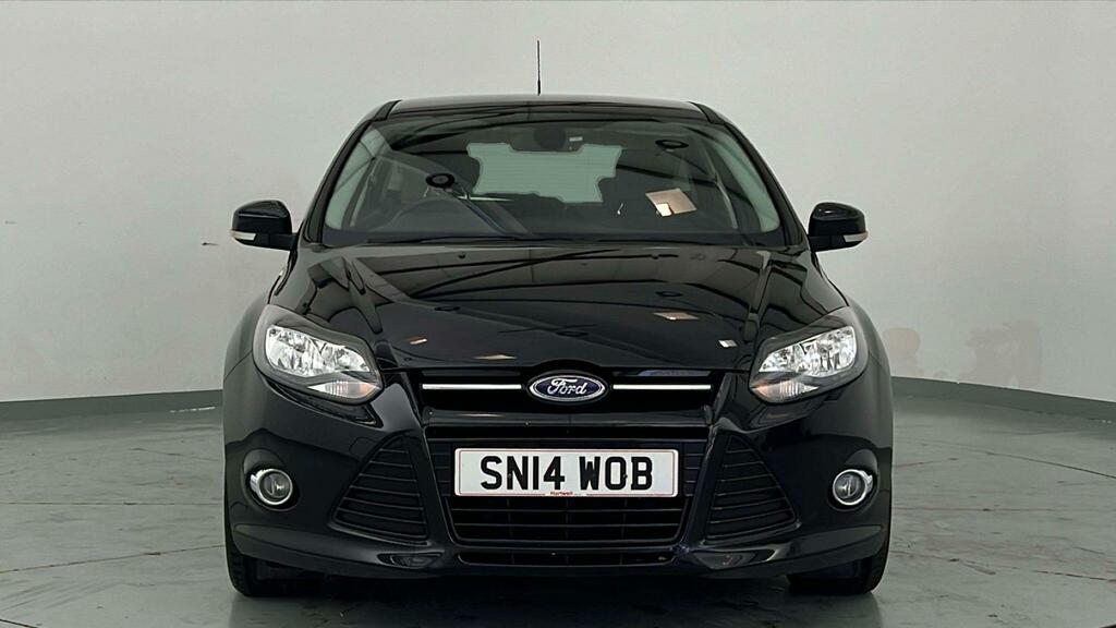 Ford Focus 1.0T Ecoboost Titanium Navigator Euro 5 Ss SN14WOB Black #2
