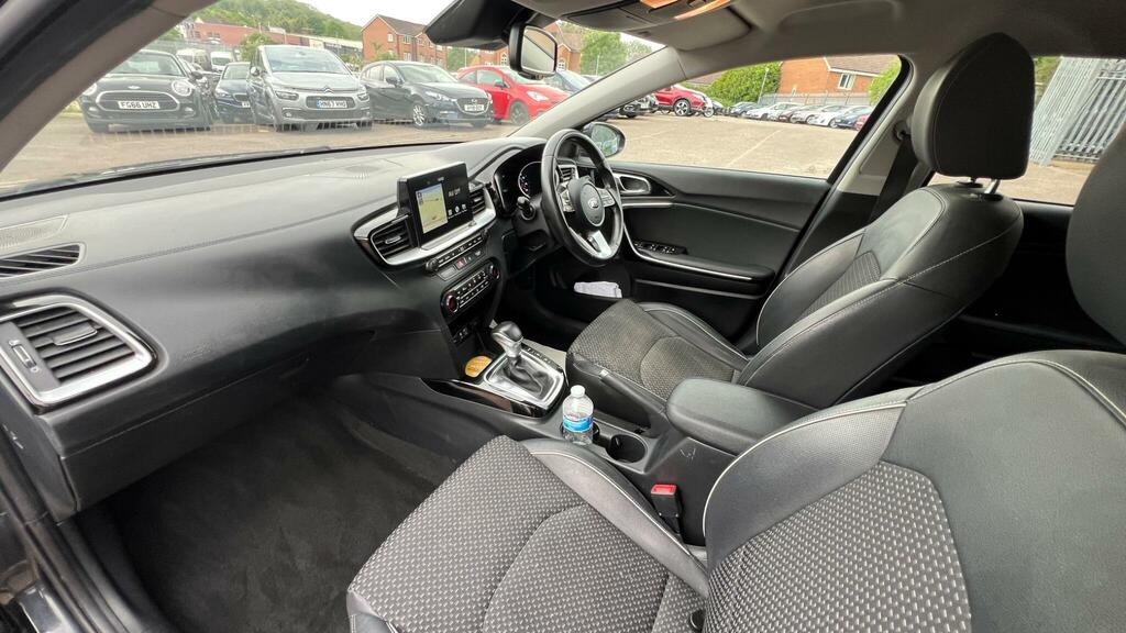 Kia Ceed 1.4T Gdi Isg Gt-line Red #74