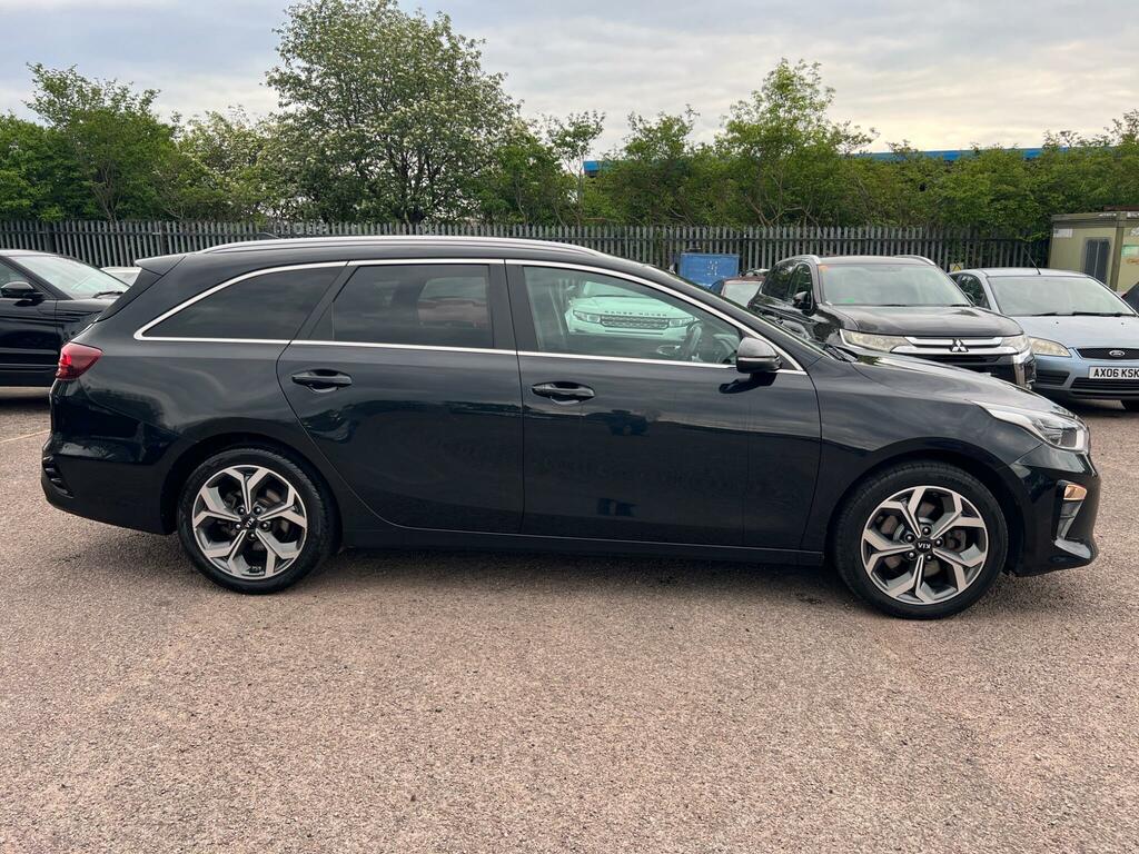 Kia Ceed 1.4T Gdi Isg Gt-line Red #21