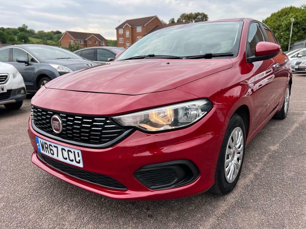 Fiat Tipo 1.4 Mpi Easy Euro 6 Red #4