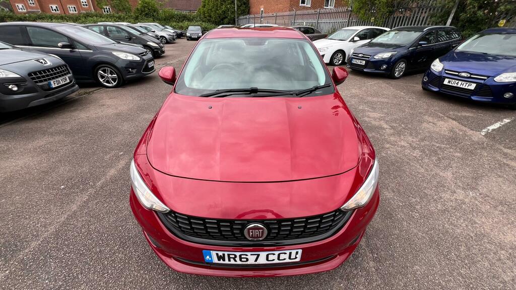 Fiat Tipo 1.4 Mpi Easy Euro 6 Red #2