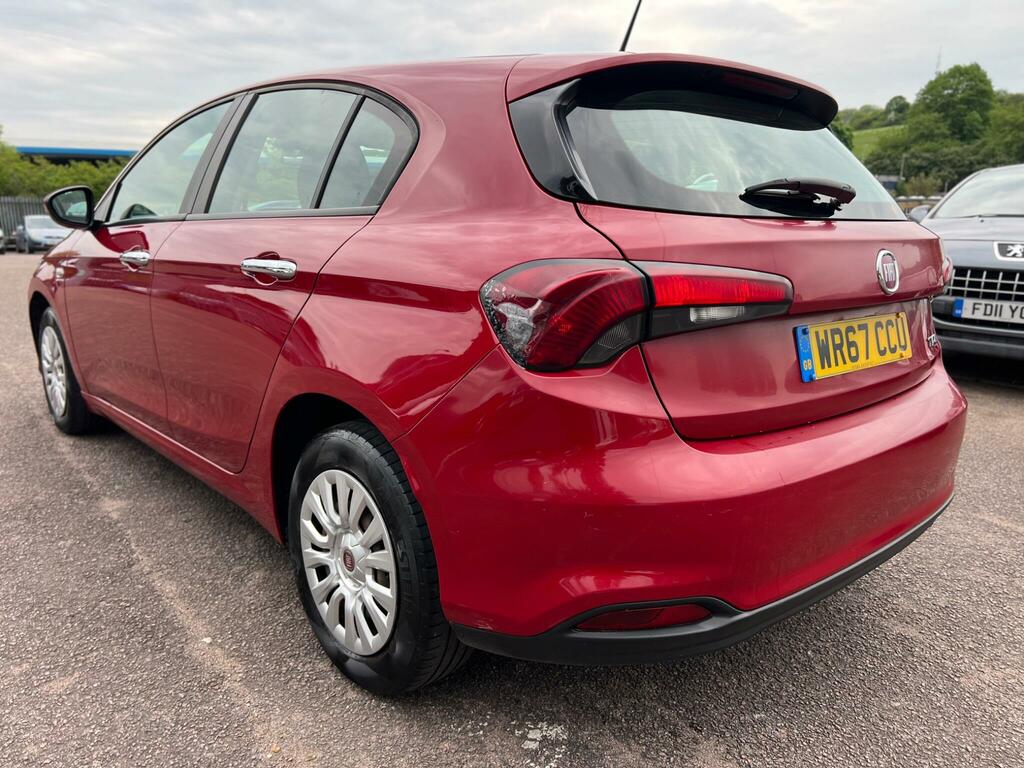Fiat Tipo 1.4 Mpi Easy Euro 6 Red #5