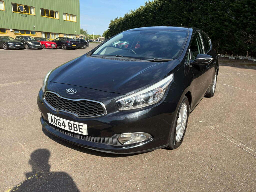 Kia Ceed 1.6 Crdi Ecodynamics 2 Euro 5 Ss Black #3