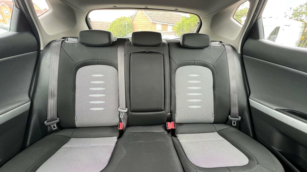 Kia Ceed 1.6 Crdi Ecodynamics 4 Tech Sportswagon White #31
