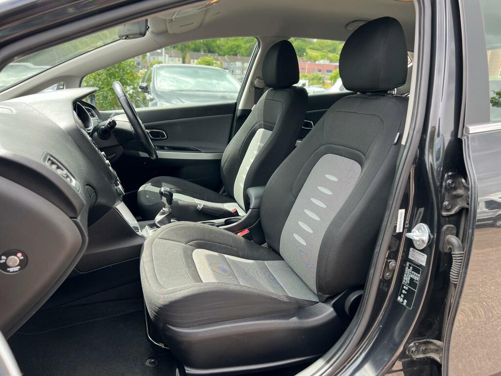 Kia Ceed 1.6 Crdi Ecodynamics 4 Tech Sportswagon White #65