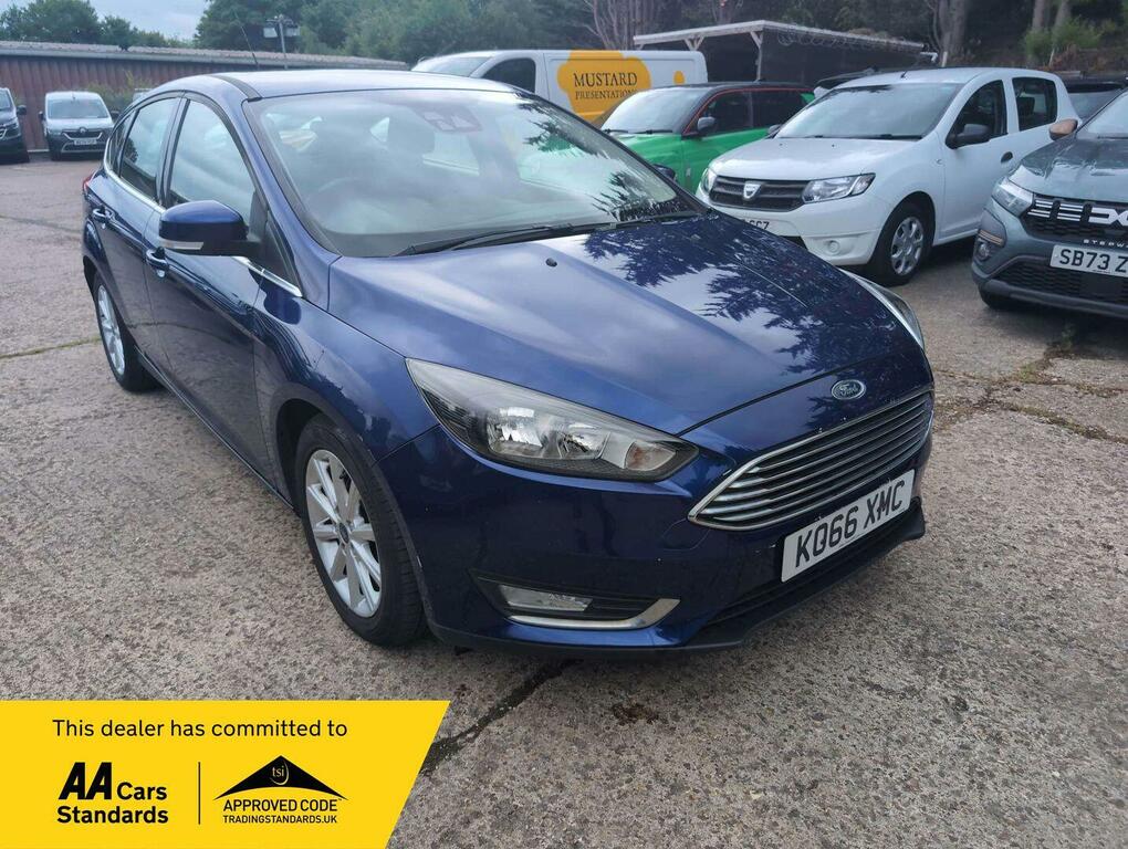 Ford Focus 1.0T Ecoboost Titanium Euro 6 Ss Blue