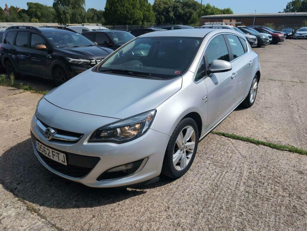 Vauxhall Astra 1.6 16V Sri Euro 5 Silver #3