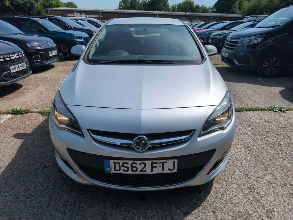 Vauxhall Astra 1.6 16V Sri Euro 5 Silver #2