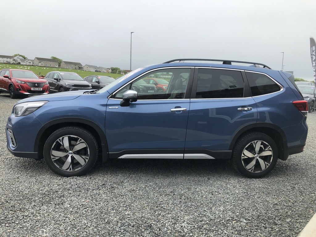 Subaru Forester Suv 2.0 I E-boxer Xe Premium 2021 Blue #4