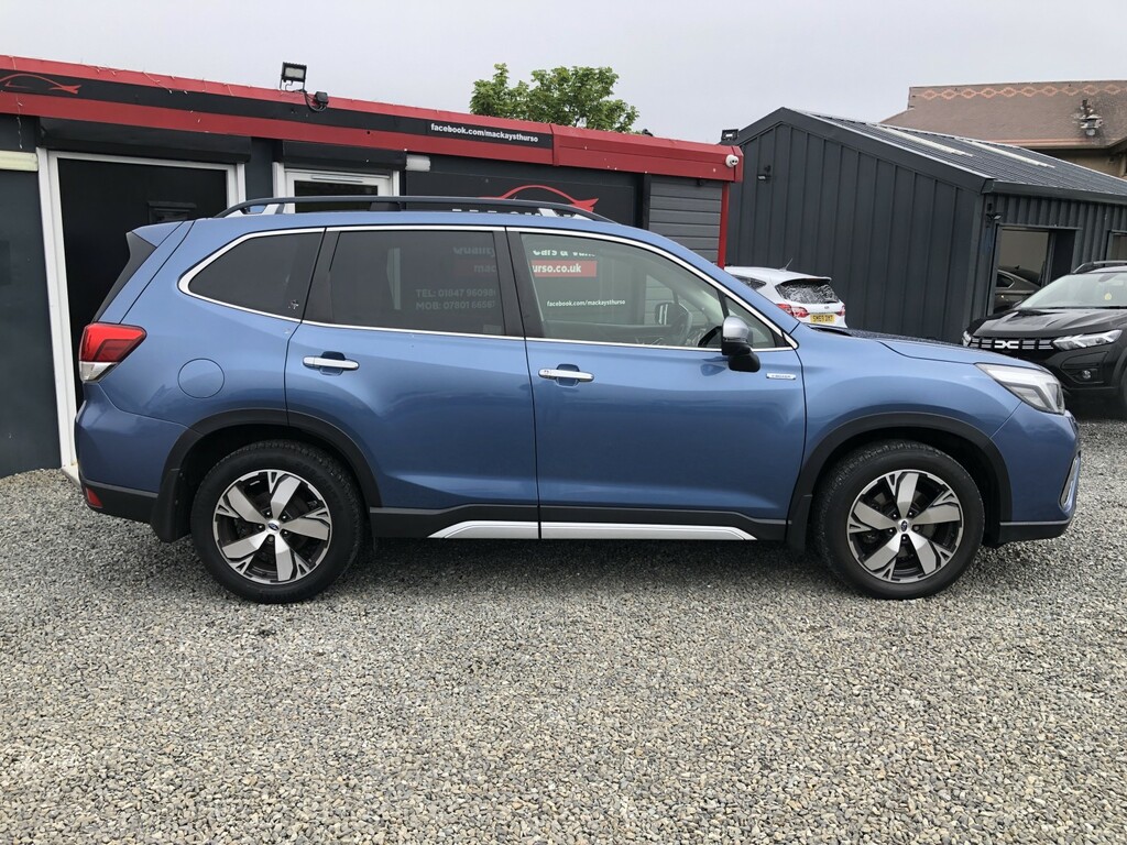 Subaru Forester Suv 2.0 I E-boxer Xe Premium 2021 Blue #3