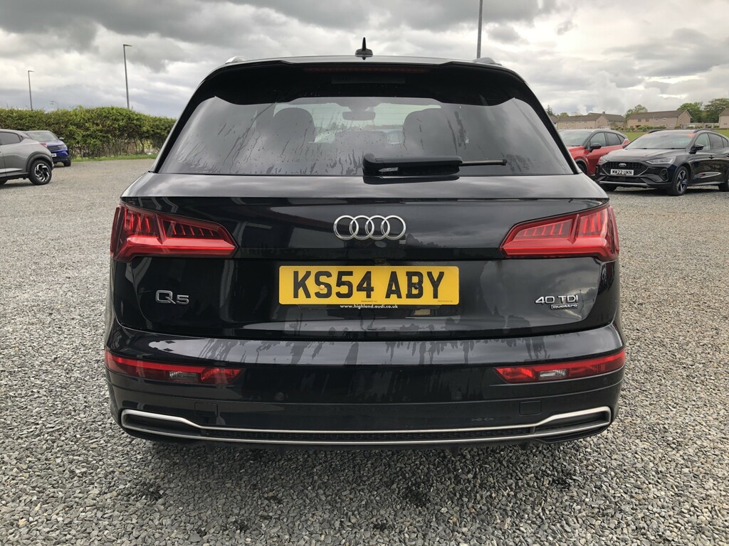 Audi Q5 2.0 Tdi 40 S Line Black #5